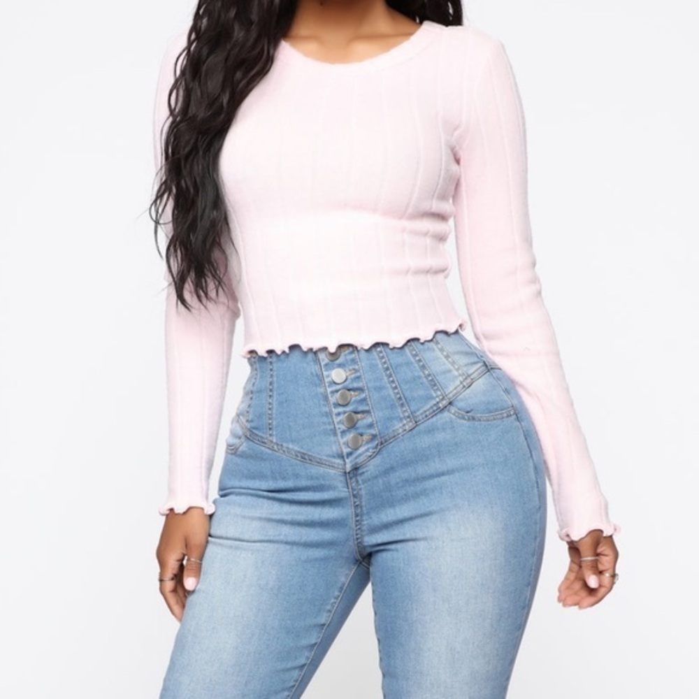 Fashion nova maddy sweater. Size small